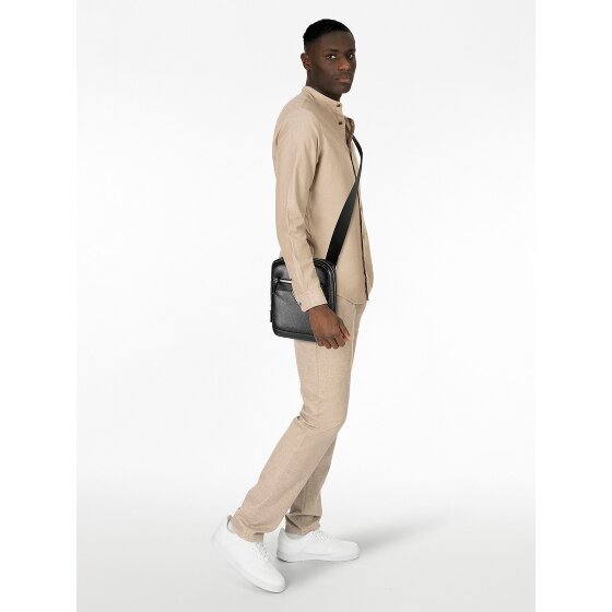 Guess Monaco Mini Bag Umhängetasche Leder 18 cm