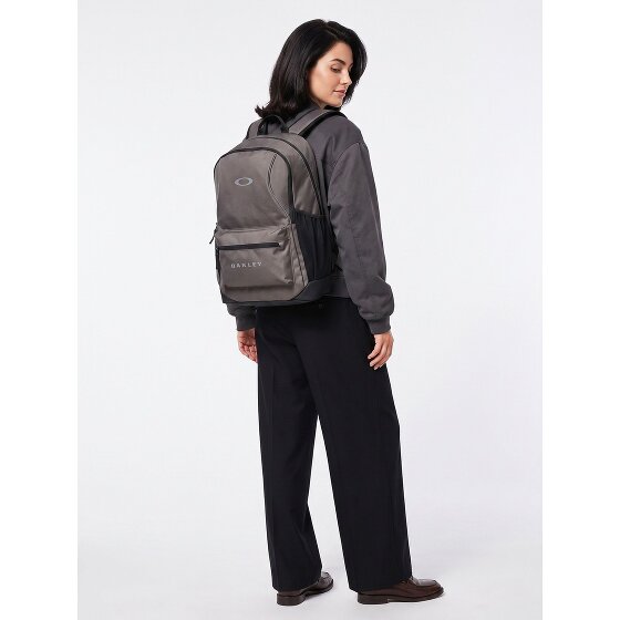 Oakley Spark Traverse Daypack 45 cm Laptopfach
