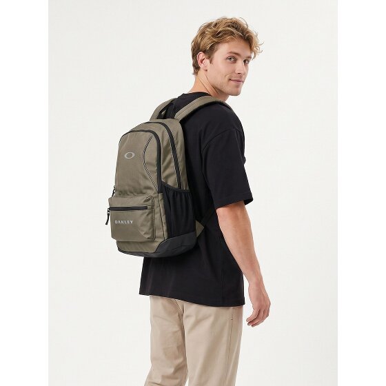 Oakley Spark Traverse Daypack 45 cm Laptopfach