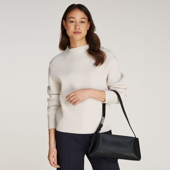 Calvin Klein Embossed Schultertasche 31 cm
