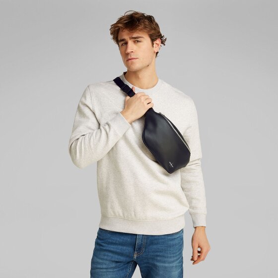 Calvin Klein Jeans Mono Logo Gürteltasche 30 cm