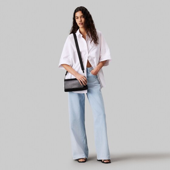 Calvin Klein CK Must Schultertasche 26.5 cm
