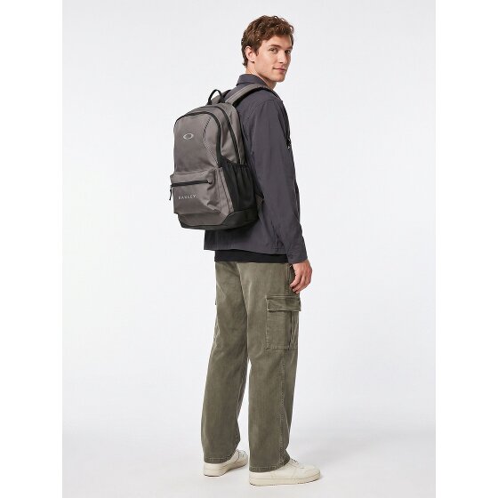 Oakley Spark Traverse Daypack 45 cm Laptopfach