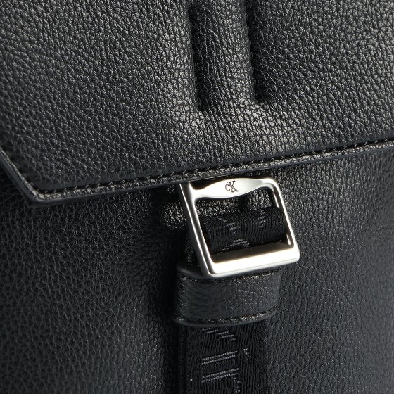 Calvin Klein Cargo Umhängetasche 21 cm