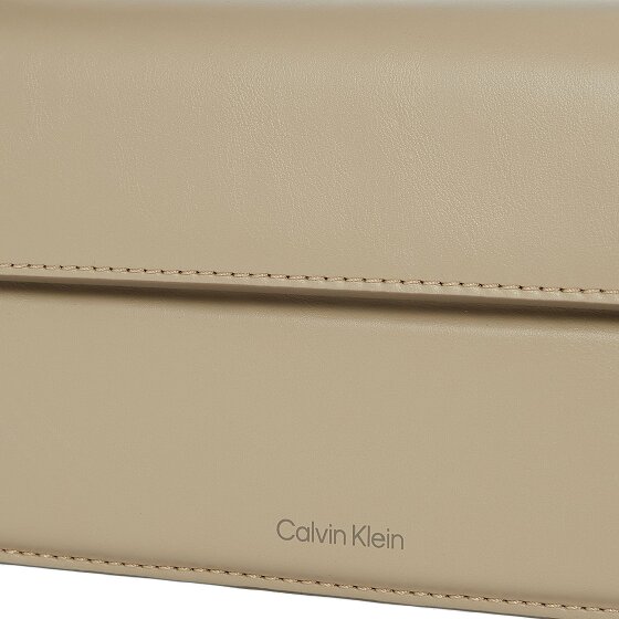 Calvin Klein Jeans Belted Umhängetasche 24 cm