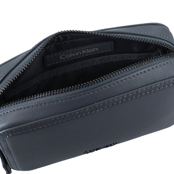 Calvin Klein Minimal Focus Mini Bag Umhängetasche 17.5 cm