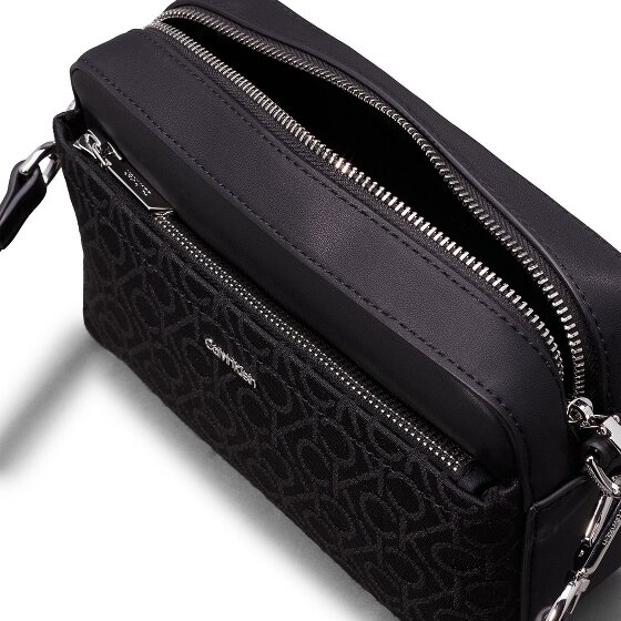 Calvin Klein CK Must Schultertasche 21.5 cm